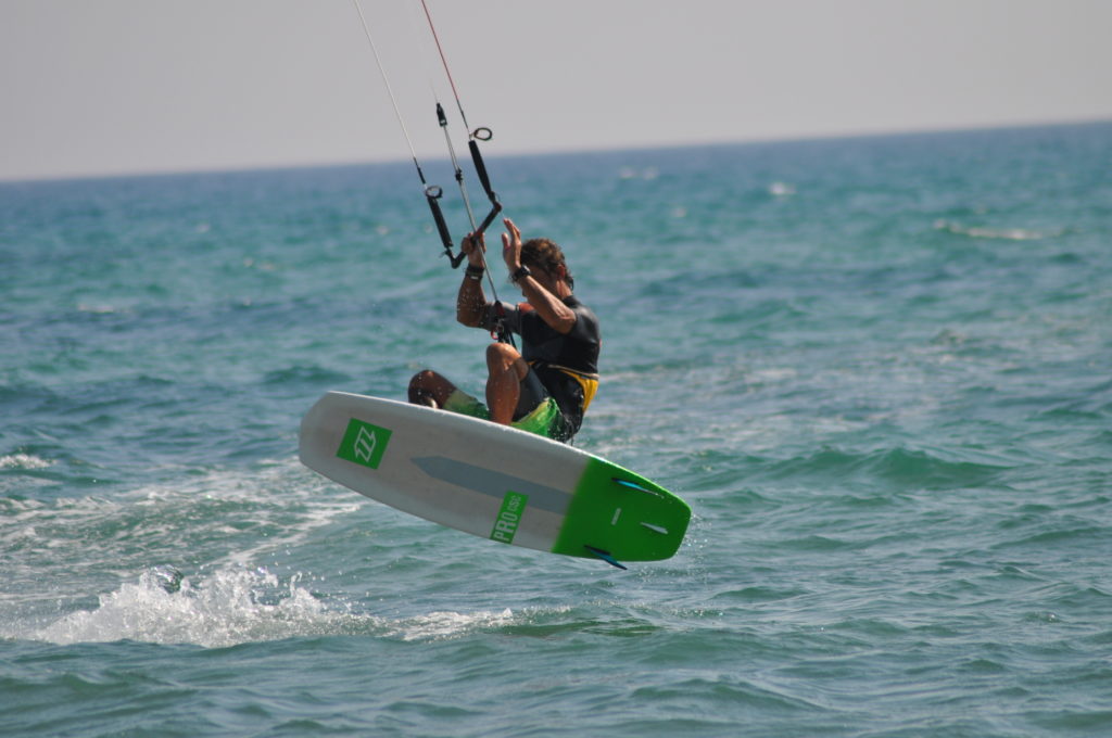 Come saltare con il kitesurf