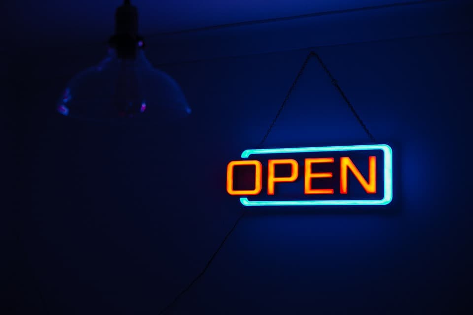 lettere luminose Milano da interno